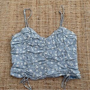 Skylar + Madison Blue and White Floral Top Size Small